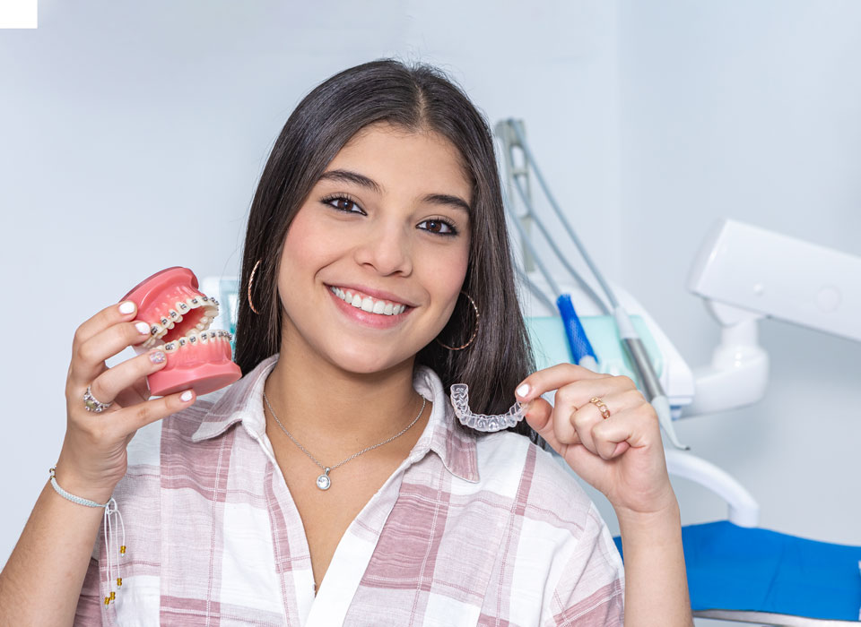 Fixed Braces vs Invisalign® – Which Is Right for You?
