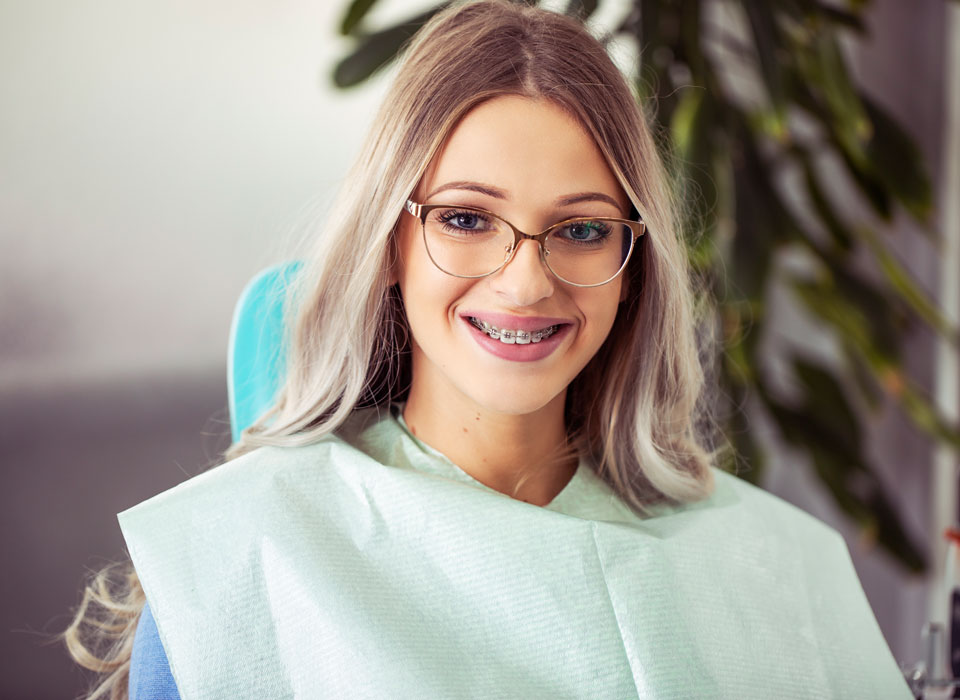 Why Choose Fixed Braces in Cheshire?